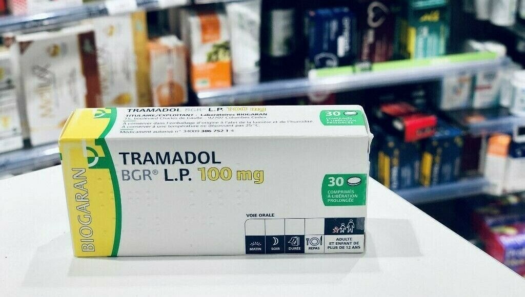 Médicaments : les boîtes de Tramadol passent de 30 à 10 ou 15 comprimés, pour réduire le risque de dépendance ➡️ l.francebleu.fr/26Gg