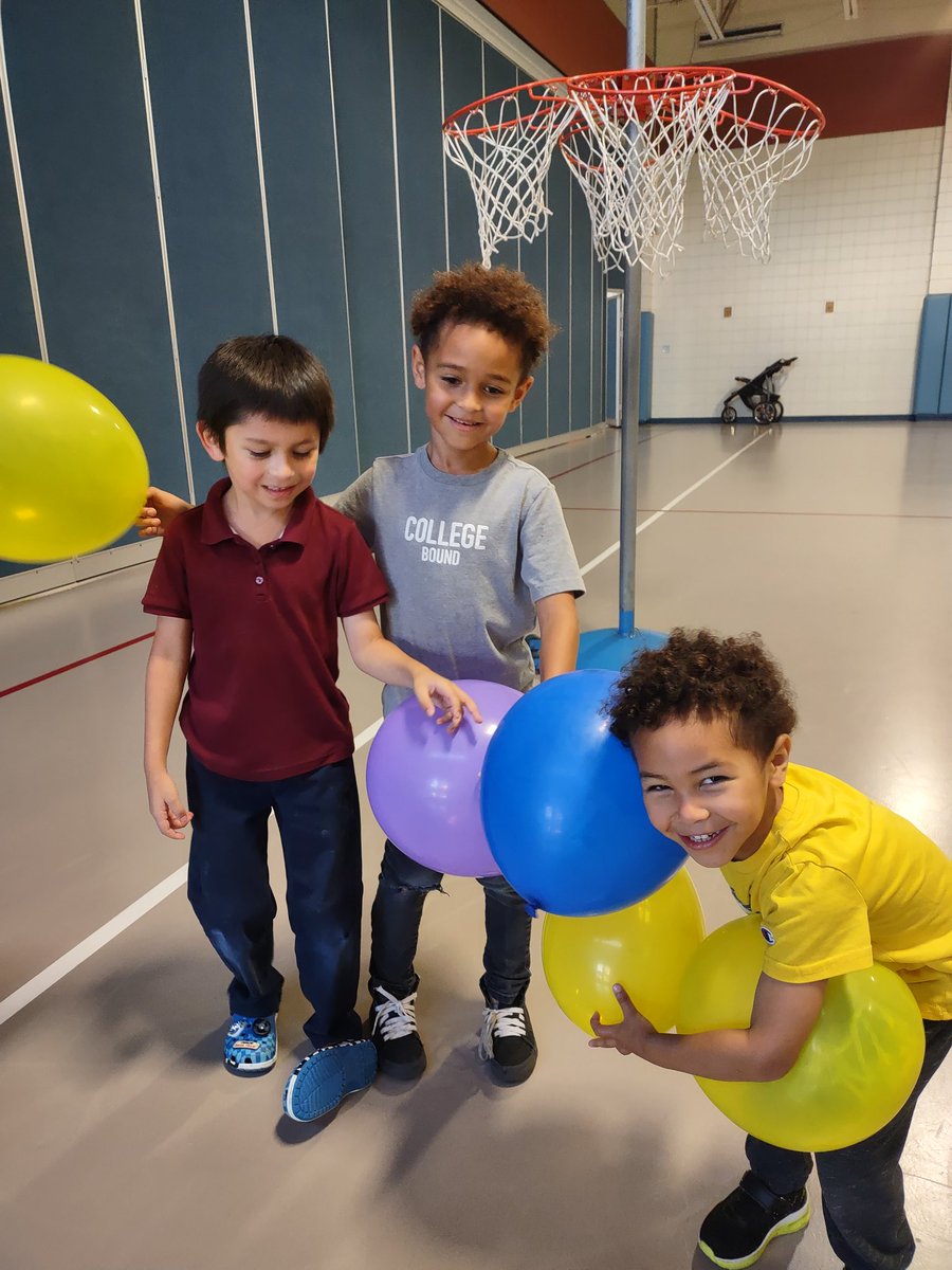 🌟 What a blast! 🎉 Our students had an amazing time at yesterday's Spring Block/Library Night. Thanks to everyone who joined us for the fun-filled evening! 🌸 #SpringEvent #CommunityFun