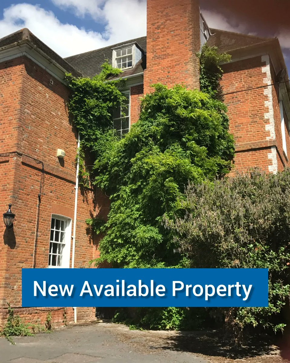 BlueDoorUK's tweet photo. New Available Property
Grade II listed MOD premises in Berkshire
Contact us for more information
#property #berkshire #propertyguardian #propertymanagement #gradeiilisted #listedbuilding #historicalbuilding #availableproperty https://t.co/bKJPnmrUkm