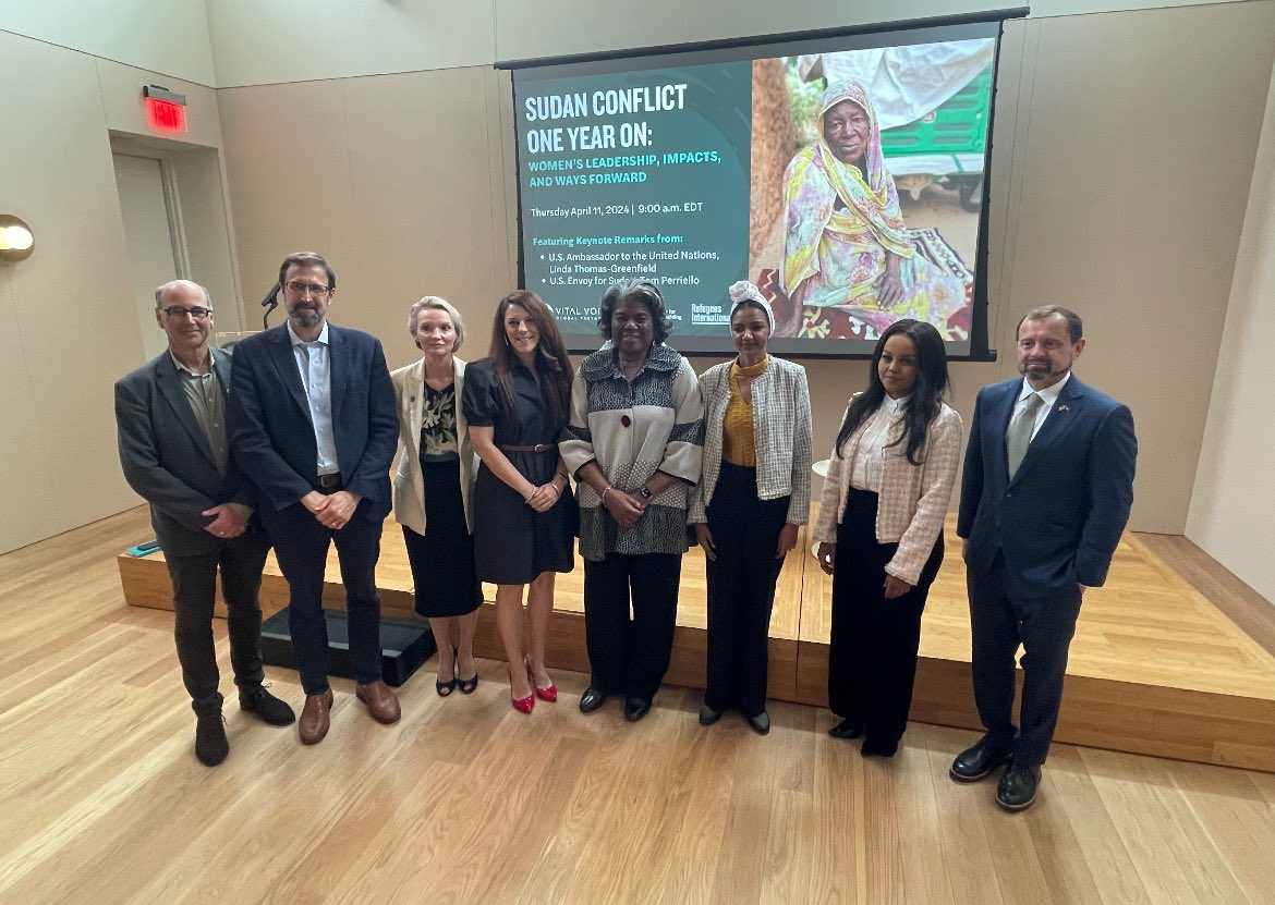 I was thrilled to join these powerful Sudanese women, Vital Voices & @USAmbLTG to focus attention on ways to elevate the role of women in efforts to advance peace, justice and inclusive democracy for the Sudanese people.