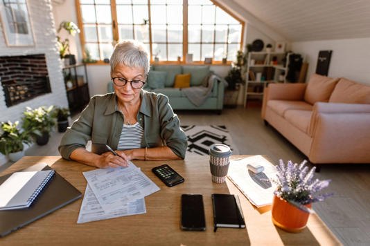 $1.46 MILLION? $3 MILLION? FINANCIAL EXPERTS SAY THERE’S NO SUCH THING AS A SINGLE ‘MAGIC’ RETIREMENT NUMBER (Bloomberg) How much money does someone in the U.S. need to save for a comfortable retirement? $1 million? $1.5 million? $3 million to $5 million? The latest 'magic'…