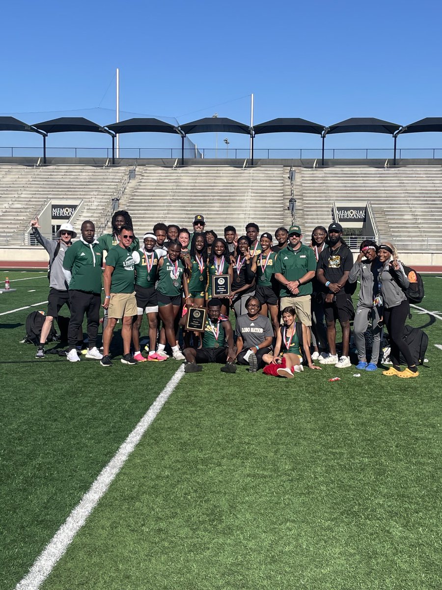 dashley_david's tweet photo. Area Champions Boys and Girls https://t.co/L0Jr1eoP9Q
