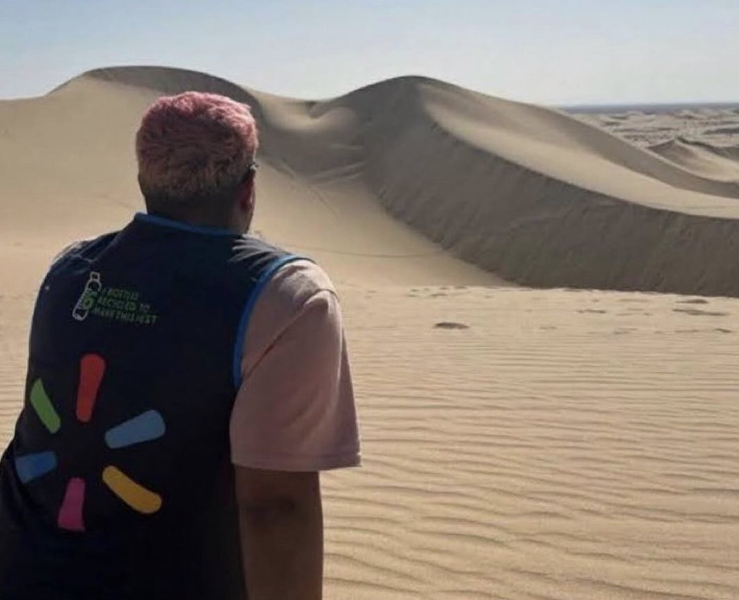 code 🃏 tweet media