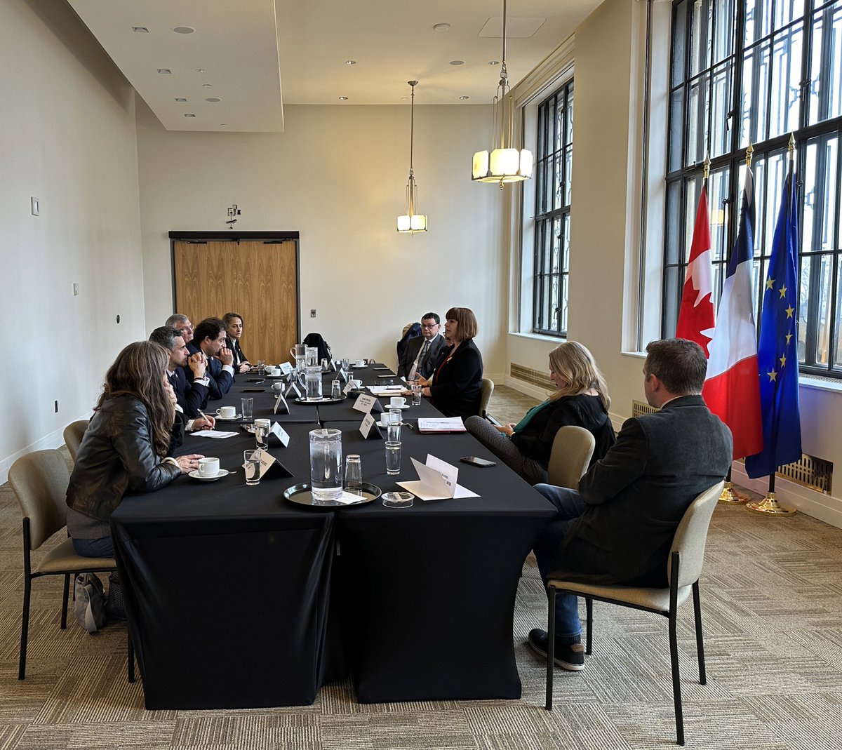 Productive meeting with the executive of the Interparliamentary Association CAFR 🇨🇦 🇫🇷 and our French counterparts to discuss priorities common to our two countries.