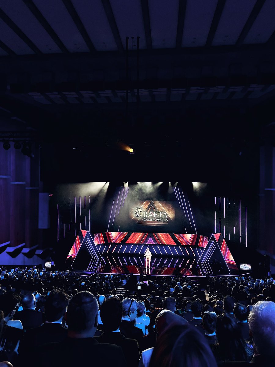 Thank you @BAFTA for a fantastic #BAFTAGamesAwards - great to be here as an official games partner with @XboxUK It was lovely to see so many familiar faces and huge congrats to all the winners 💚