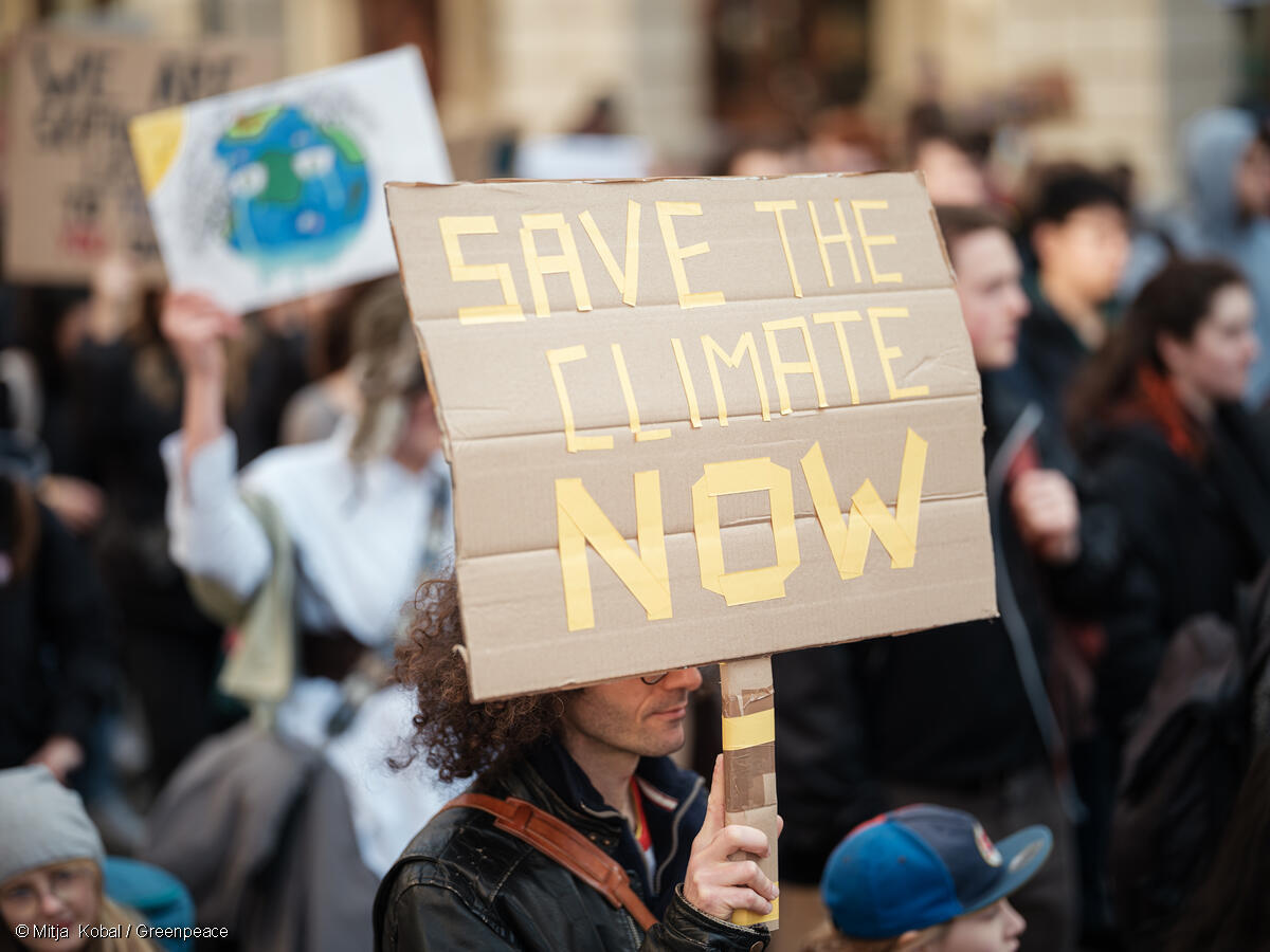 💥GLOBAL CLIMATE STRIKE FRIDAY 19 APRIL 💥 Join the different protests, mobilisations, demonstrations, and more happening in your country! Go to fridaysforfuture.org/april19 to find the nearest action near you and strike for #ClimateJusticeNow ✊