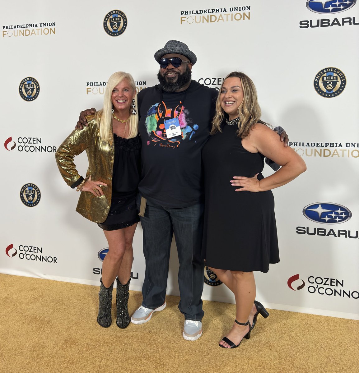 Philly_PR_Girl's tweet image. Gold Carpet Vibes!
PPRG is excited to be at The 2024 Legends of Soccer Gala ⚽️

@PhilaUnion #GoldCarpet #Philadelphia @darealtank78 @PhilaUnionPhang @QuinnSullivan33 @KateMarlys