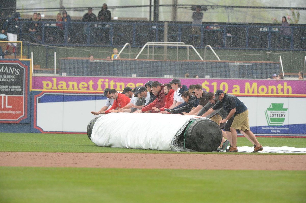 Tonight's game against Portland has been postponed due to rain. 

Full story: tinyurl.com/4hnbr669