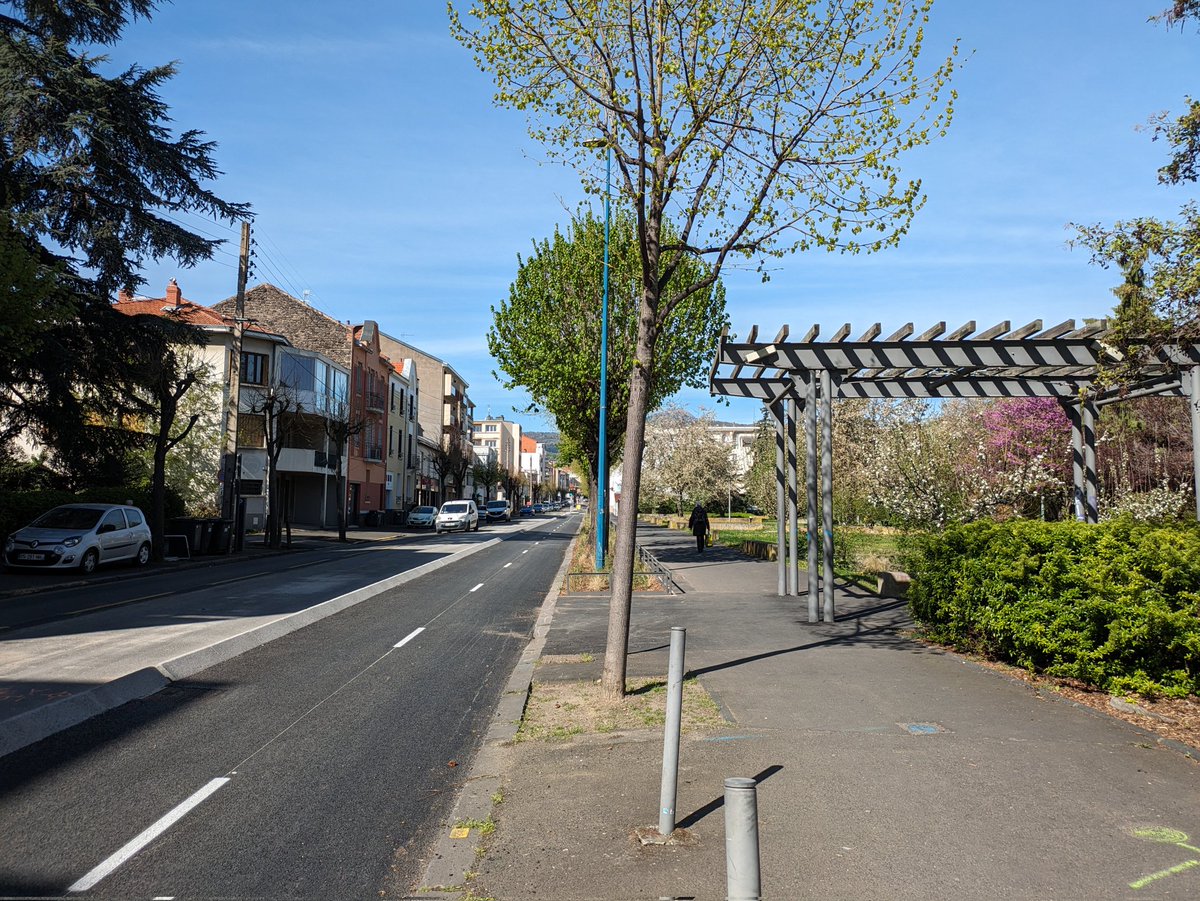 Nouvelle piste ! #bikelane #Clermontferrand