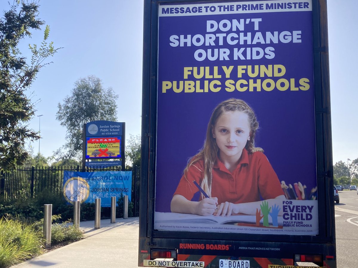 Beautiful morning in Jordan Springs - we have a loud message for you @AlboMP #foreverychild @PublicSchoolsAU