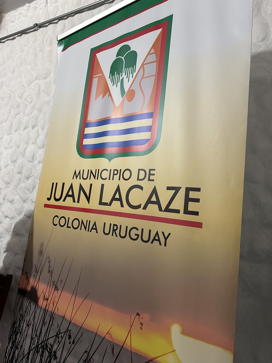 Siguiendo con esta #Gira609 nos reunimos con Arturo Bentancor, alcalde de Juan Lacaze junto con otros compañeros.