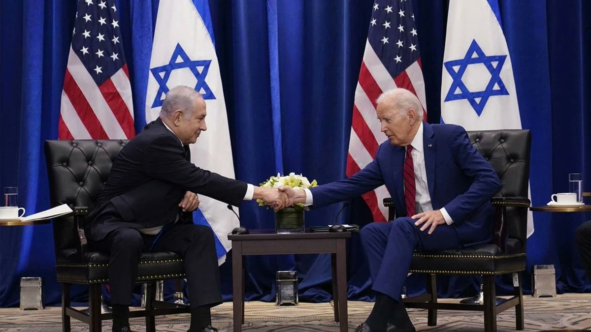 ABD Başkanı Joe Biden, İsrail Başbakanı Binyamin Netanyahu'nun Gazze Şeridi'ndeki eylemlerini 'hata' olarak nitelendirdi. 🔗dailyummah.com/biden-netanyah…
