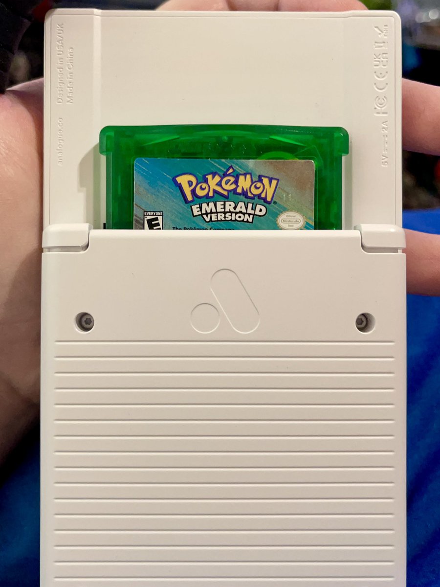 If you know the awesomeness, you  know 😎
#PokemonEmerald #AnaloguePocket