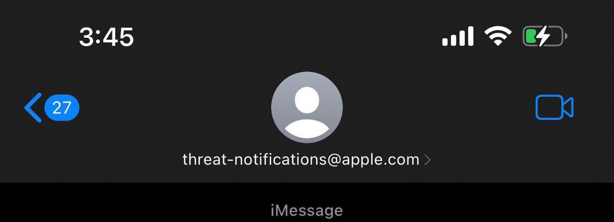Apparently Apple is alerting users when they detect Pegasus 👀 reddit.com/r/iphone/s/EaD…