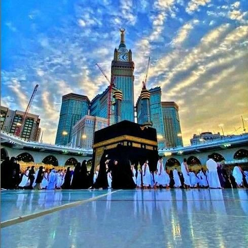 Assalam-o-alaikum 🌼
.
Eid 3rd day Mubarak to all my dears ❤️🌹
.
✨Always keep smiling✨🍁
🍁Stay blessed 🌺🌼