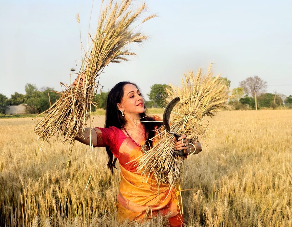 Modi Ji had made life so easy for the farmers that they had to visit farms only once every five years.