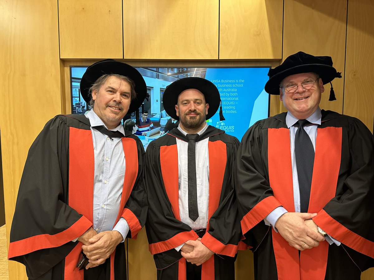 Dr Simon Tyler (@simontyler20) on Twitter photo I have been blessed with some amazing mentors across my life but can’t express my gratitude enough to these two men. Very grateful to have them attend a special day but also the whole <a href="/MHResearchUniSA/">UniSA Mental Health & Suicide Prevention</a> team for the support across the PhD journey. I have been blessed with some amazing mentors across my life but can’t express my gratitude enough to these two men. Very grateful to have them attend a special day but also the whole <a href="/MHResearchUniSA/">UniSA Mental Health & Suicide Prevention</a> team for the support across the PhD journey.