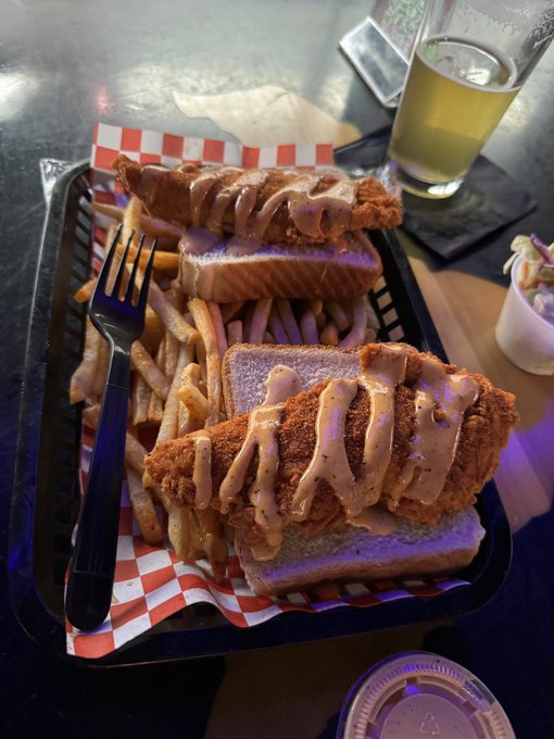 Comfort evening https://t.co/BTJoiPdVTx<a href="/tag/xmen97"class="tags"><span>#xmen97</span></a>