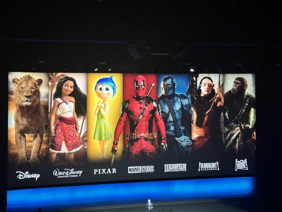 おー！！！？！？！ #Disney #Deadpool #InsideOut #MOANA