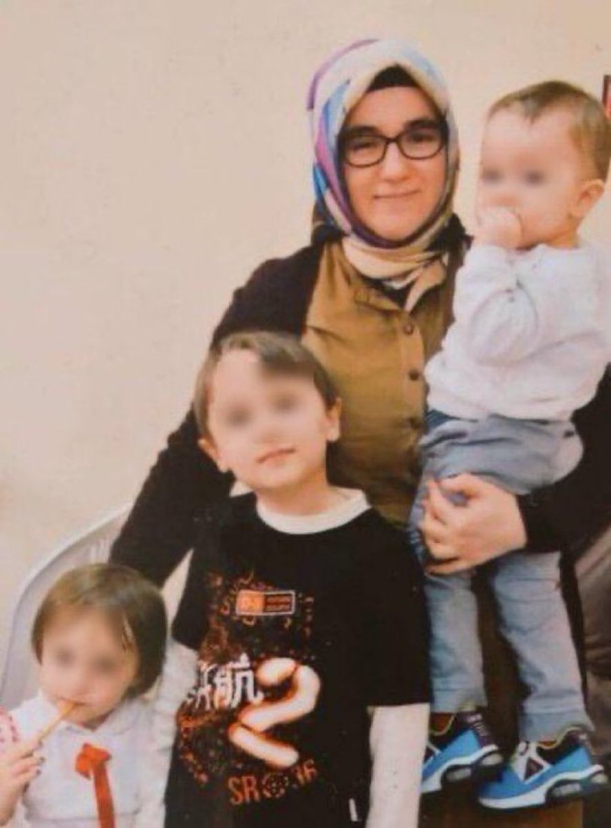 Zeynep Öztan Ocak, a mother of three, has been in prison since 2018, while her husband was recently released after a long imprisonment. Their children, Zehra, Kerem, and Nadir, have endured years without both parents. Despite ECHR confirming their innocence, they remain apart.