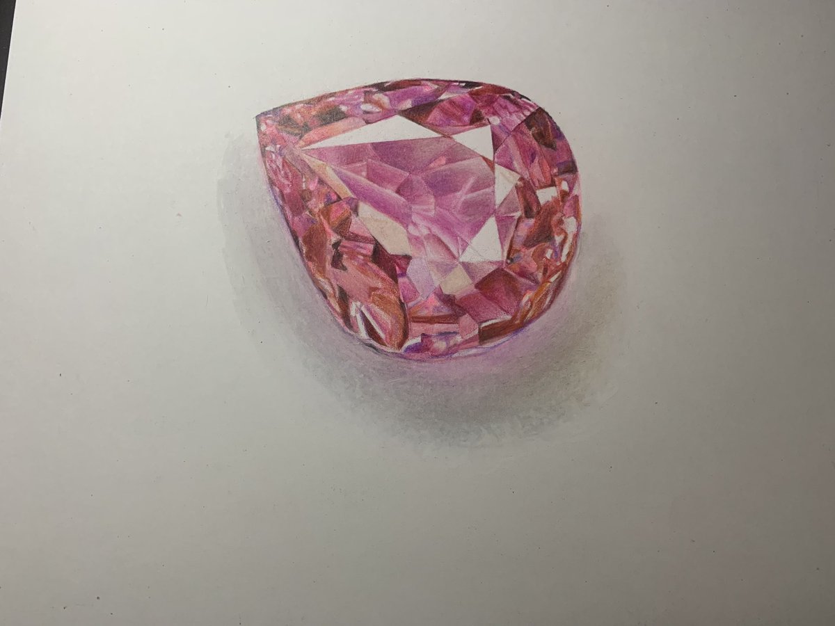 4月のお誕生日の皆さんおめでとうございます🎉🍾🎊🎈

#誕生石
#ピンクダイヤモンド
#色鉛筆画