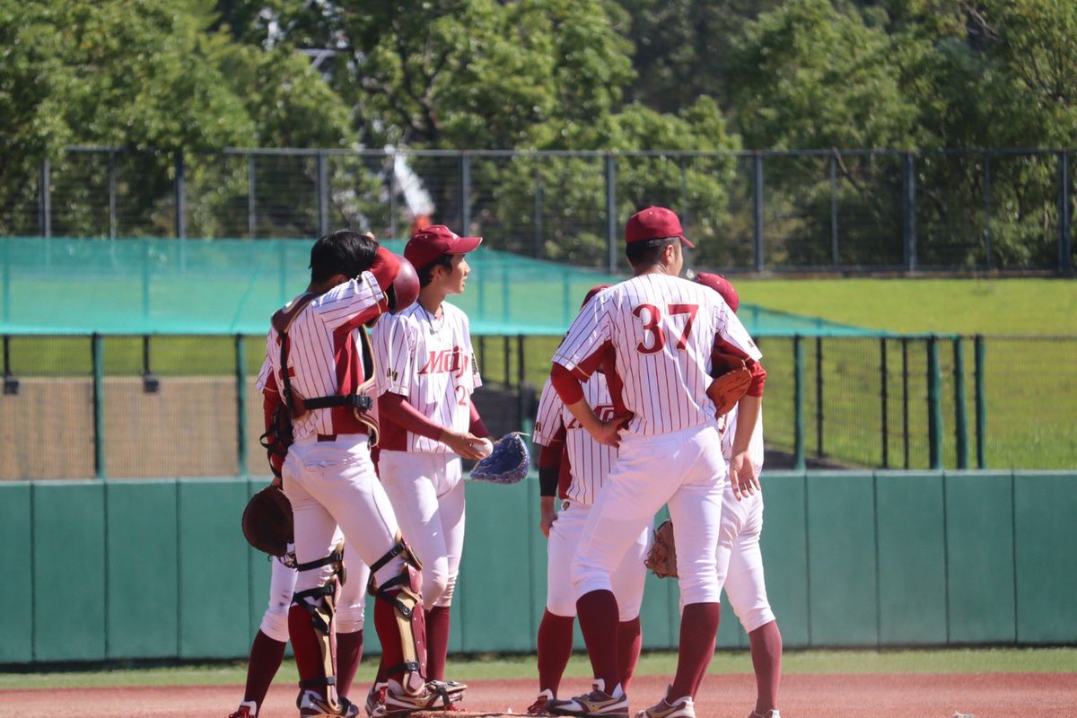 Cheerupsashiire's tweet photo. 名城大学準硬式野球部は全日本選手権出場をめざし春季リーグを戦っています！
パロマ瑞穂野球場にて試合をしておりますので、是非応援に行ってみてはいかがでしょうか⚾️

🏟パロマ瑞穂野球場

4/18 (木) 9:30 P.B.
4/19 (金) 12:00 P.B.予定
vs 愛知学院大学

4/23 (火) 9:30 P.B.
4/24 (水) 12:00 P.B.予定
vs 名古屋商科大学

5/14 (火) 9:30 P.B.
5/15 (水) 12:00 P.B.予定
vs 日本福祉大学

5/22 (水) 9:30 P.B.
5/23 (木) 9:30 P.B.
vs 中京大学

・マネージャーコメント
全勝優勝と全日本選手権の出場権獲得を目指して頑張りますので、ご声援のほど、よろしくお願いいたします。