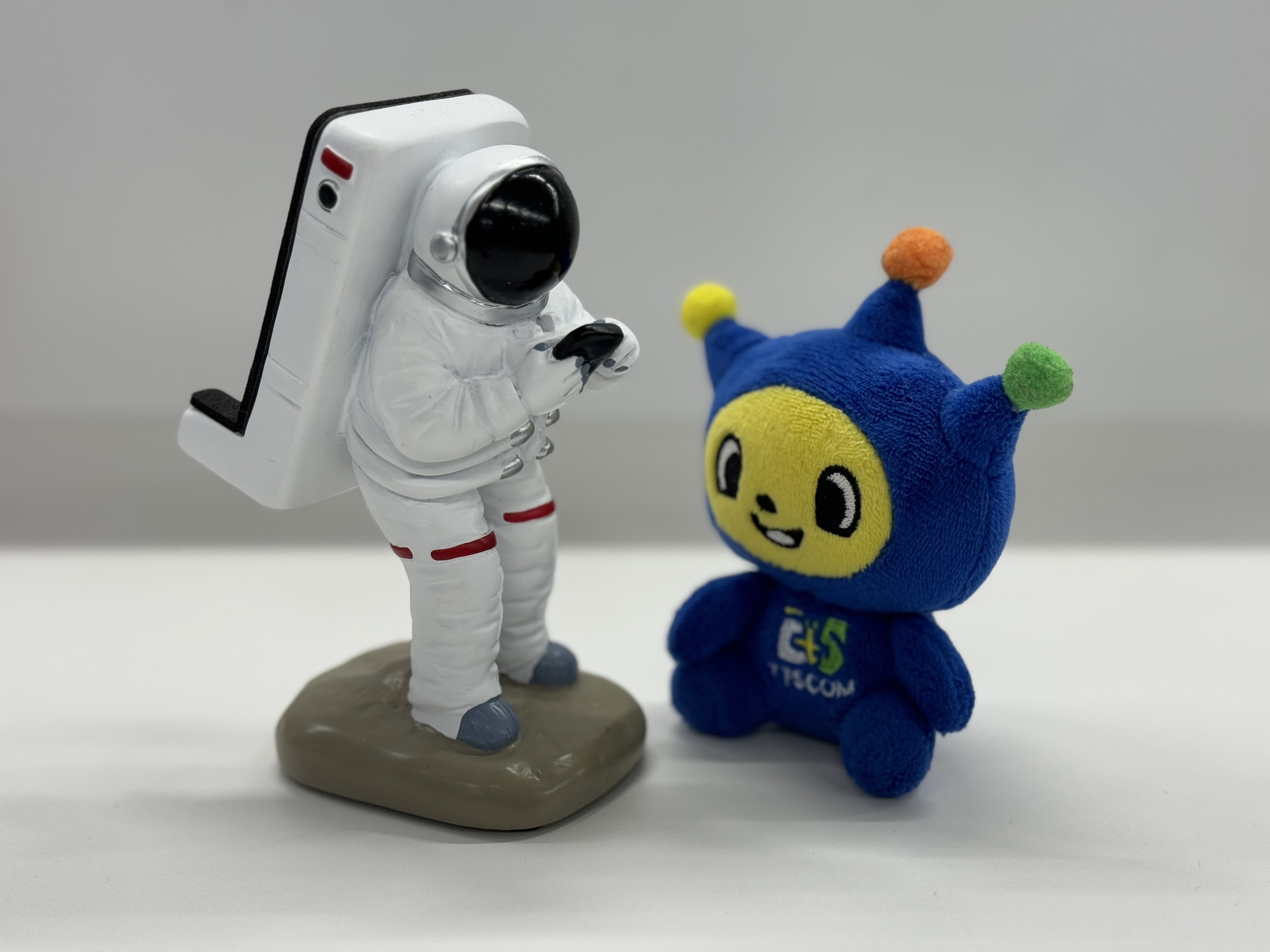 地球は青かった - Search / X