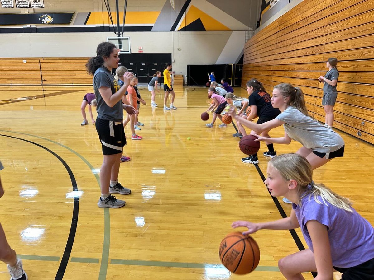 We had a great 4 days with our Little Huskies! 🥳⛹🏻‍♀️