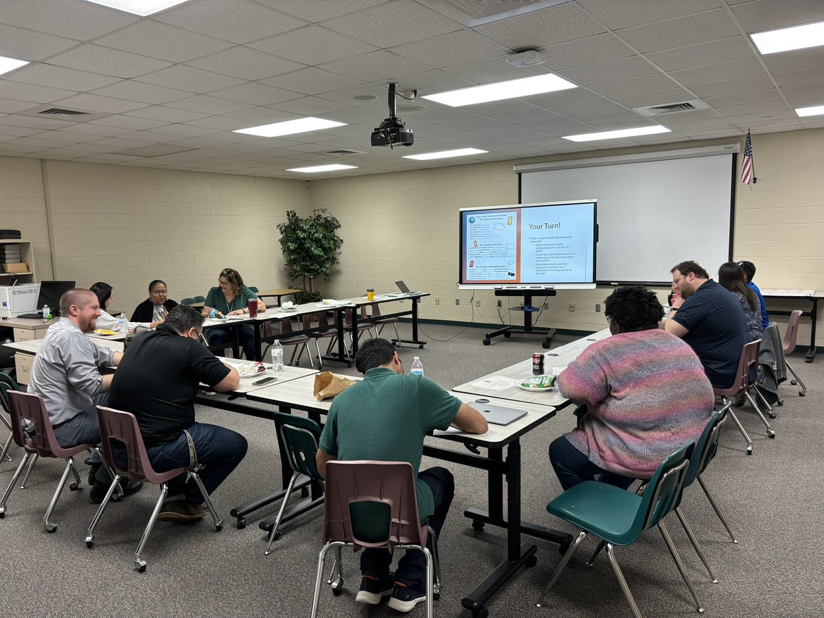 Last Lunch-n-Learn of the year- We rolled up our sleeves to unpack TEKS & match action words to sentence stems to create a poster of Mild, Hot, & Fire stems to use to meet needs of our various learners. Leveling up our accountable talk! @CyndeeHitchcock is the best PD partner 🙌🏻