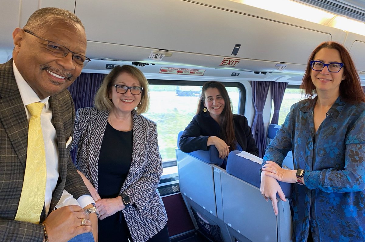 Taking the train from #Sacramento to #Berkeley with colleagues @LauraFriedmanCA @MoniqueLimonCA & @EGReyesCA heading to the #environmentalsummit.