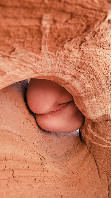 Finding the beauty in the desert. https://t.co/opEcxTsC0q