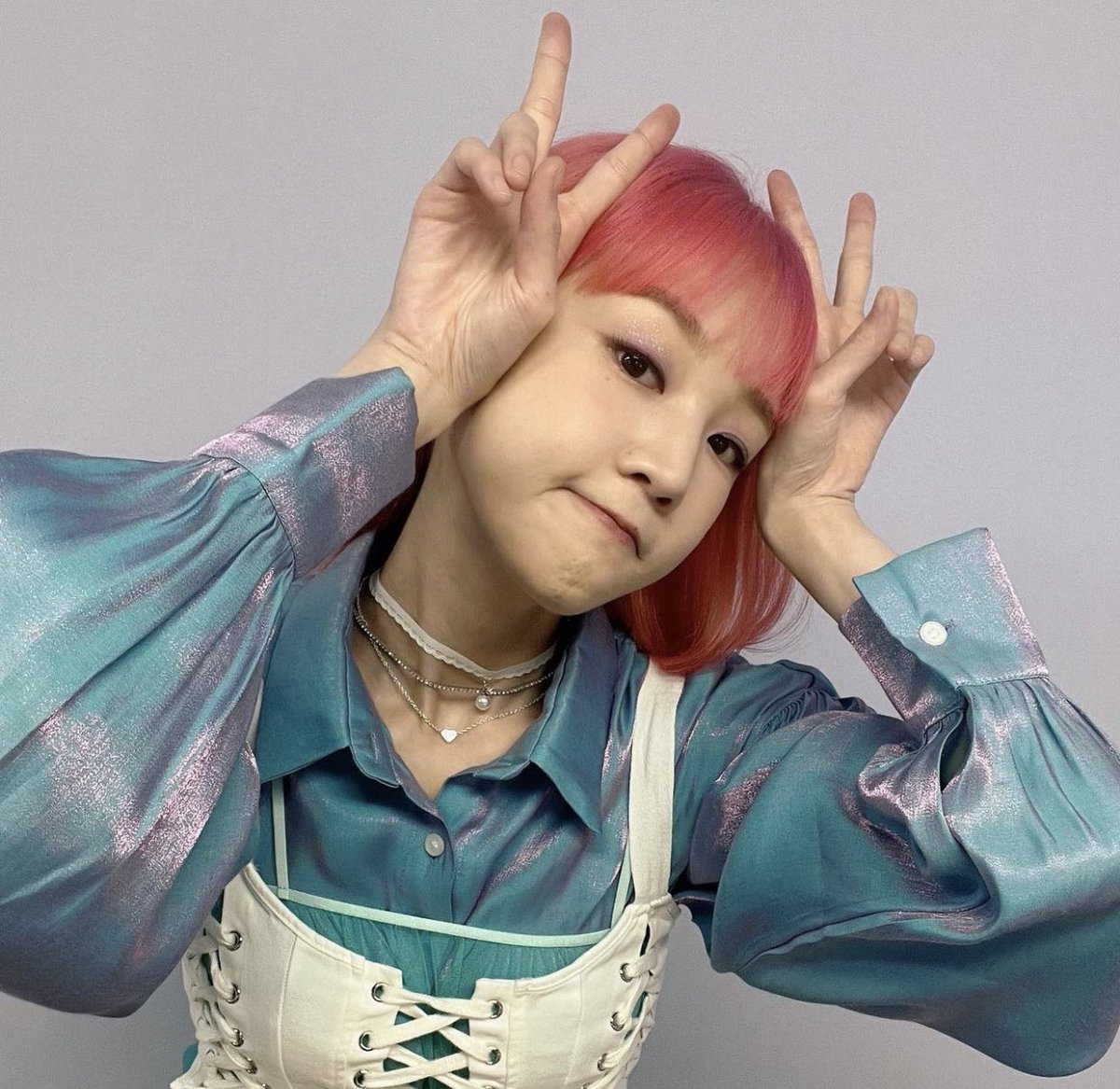 girlgroupspics's tweet photo. rest in peace to the talented and beautiful singer park boram. we are sending condolences to her family, friends and fans during this hard time. 

boram, you will always be loved and remembered 🤍 https://t.co/uwu3L7LmdG