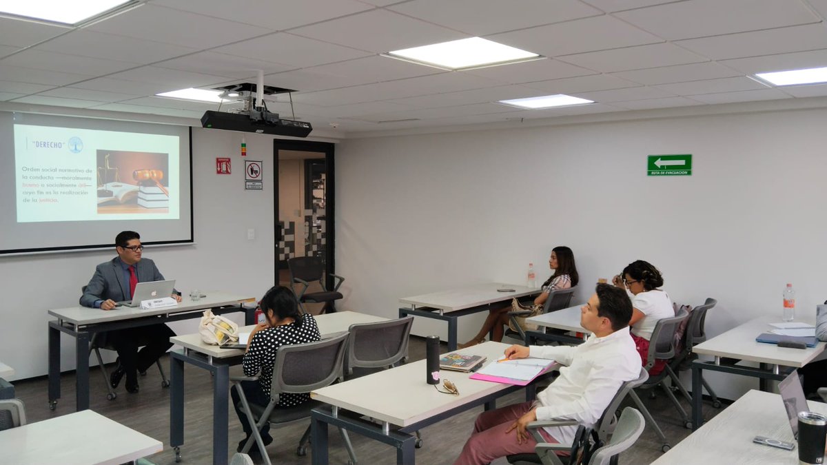 Diplomado Derecho para No Juristas tweet media