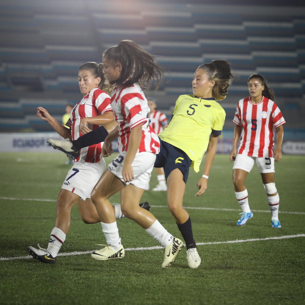 ⌚45' | Se adicionan 3 minutos 🇪🇨0️⃣-0️⃣🇵🇾 • #LaTriParaguay • #ConmebolSub20Fem •