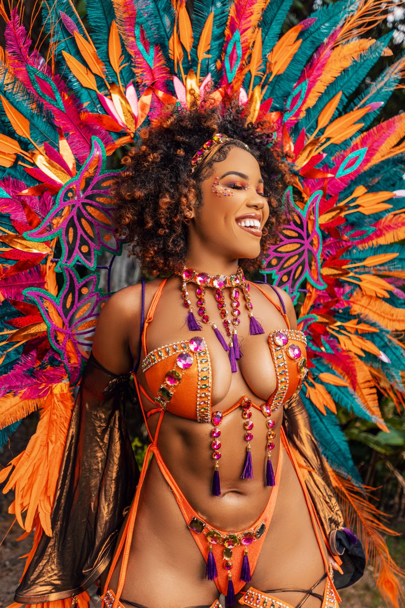 cinesbynix's tweet photo. A small recap of the photoshoots I did for #JamaicaCarnival2024 🇯🇲🇯🇲🇯🇲
1 Nix
thanks to everyone who supported https://t.co/0aTIdM7jQ1