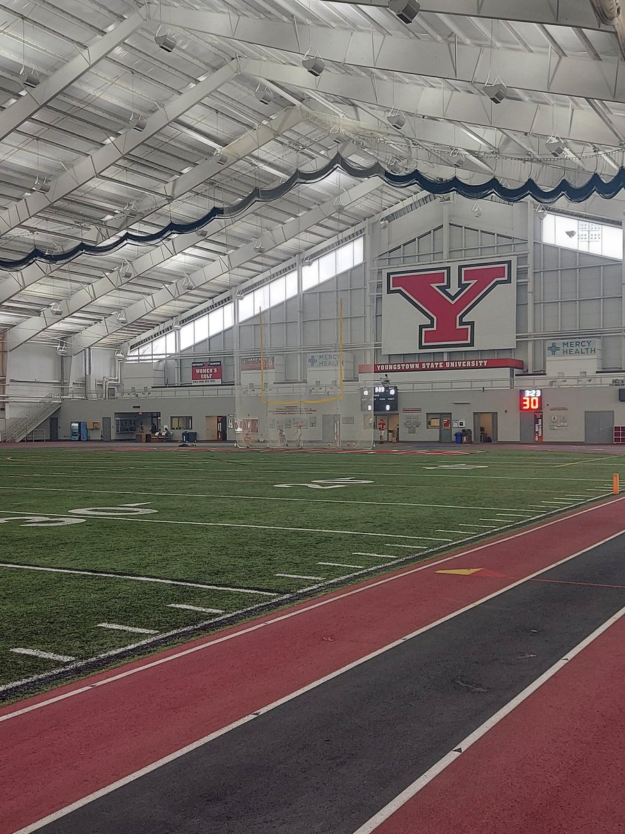 Had an amazing time up at Youngstown State today! Thank you, <a href="/Coach_Troy_R/">Troy Rothenbuhler</a>, for inviting me out to practice! Looking forward to getting back on campus soon! <a href="/ysufootball/">Youngstown State Football</a> <a href="/fbcoachdp/">Doug Phillips</a> <a href="/Coach_Troy_R/">Troy Rothenbuhler</a> <a href="/CoachJB_4/">Jelani Berassa</a> <a href="/CoachTPhillips/">Tom Phillips</a> <a href="/Coach_UQB/">QB Coach Darrin Nicoli</a> <a href="/Ytown_Nation/">Penguin Nation</a> #GoGuins #LeaveNoDoubt