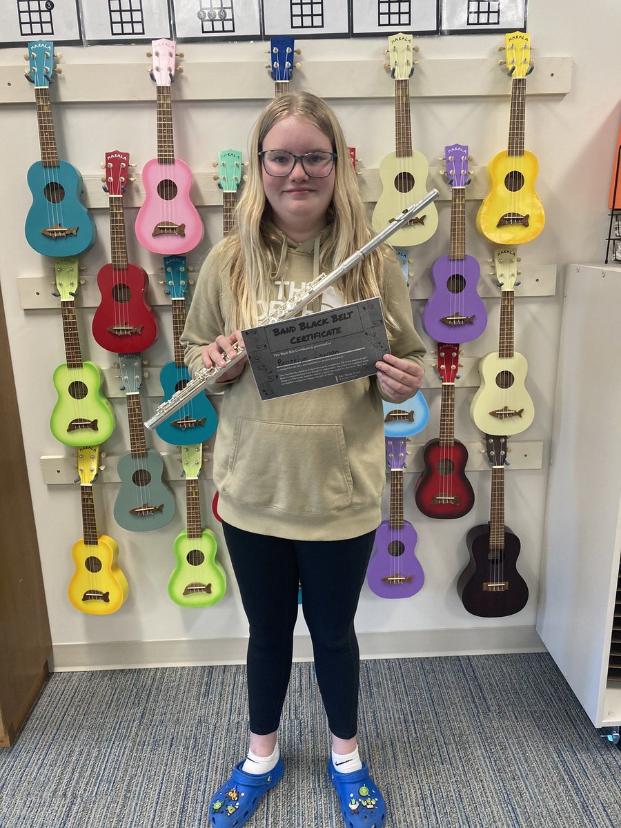 emwolvesmusic's tweet photo. These four 5th graders have practiced hard and earned their Black Belts after presenting to their class about their instruments! Such top notch musicians! Great job!! #emwolves https://t.co/4lJmHeoifz
