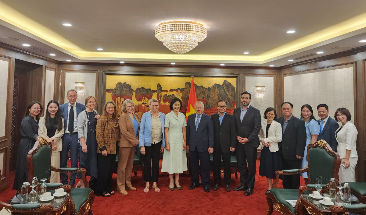 #P4G Summit 2025 will be held in Hanoi, Vietnam. Very pleased to share Korea’s experience hosting such a impactful Summit with key officials in Vietnam.