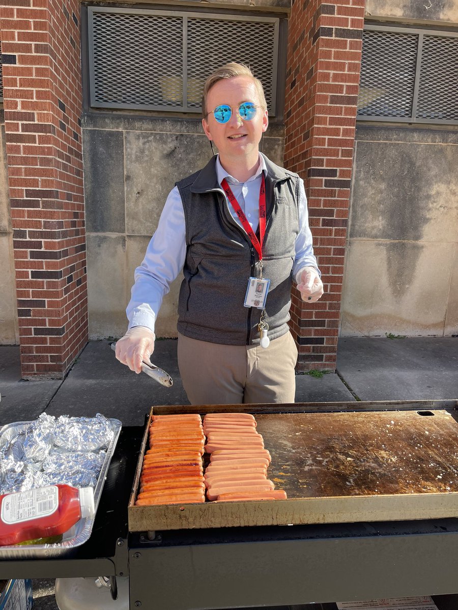 Taylor C. Stanton tweet media