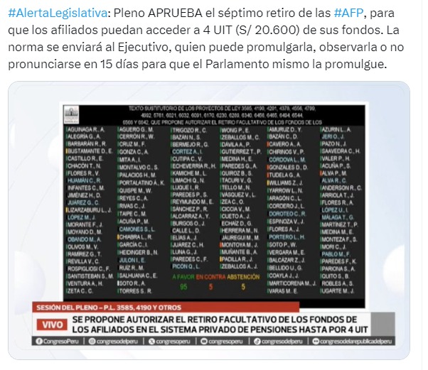 Su momento de creerce #WarrenBuffett comprando unos cuantos metros cuadrados en un desierto ha llegado. 

#LaGeneraciónSinPensión