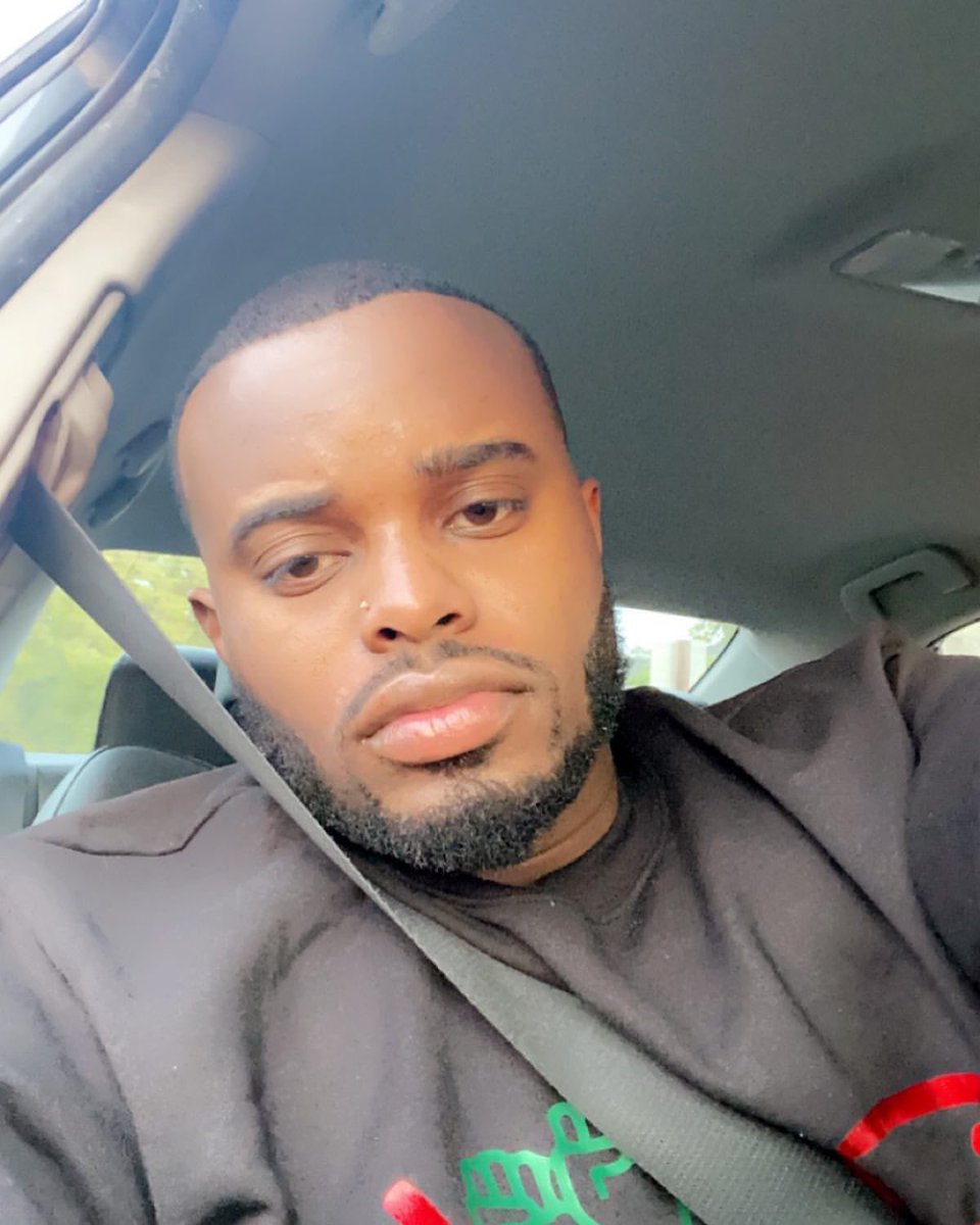 916today's tweet photo. 32-Year Old Ricky Hunter also known as Chef Hunter was the suspect of todays early morning double homicide that left 2 females dead on Howe Ave.
#916 #916now #sacramento #sac https://t.co/Xy9DntZh9c