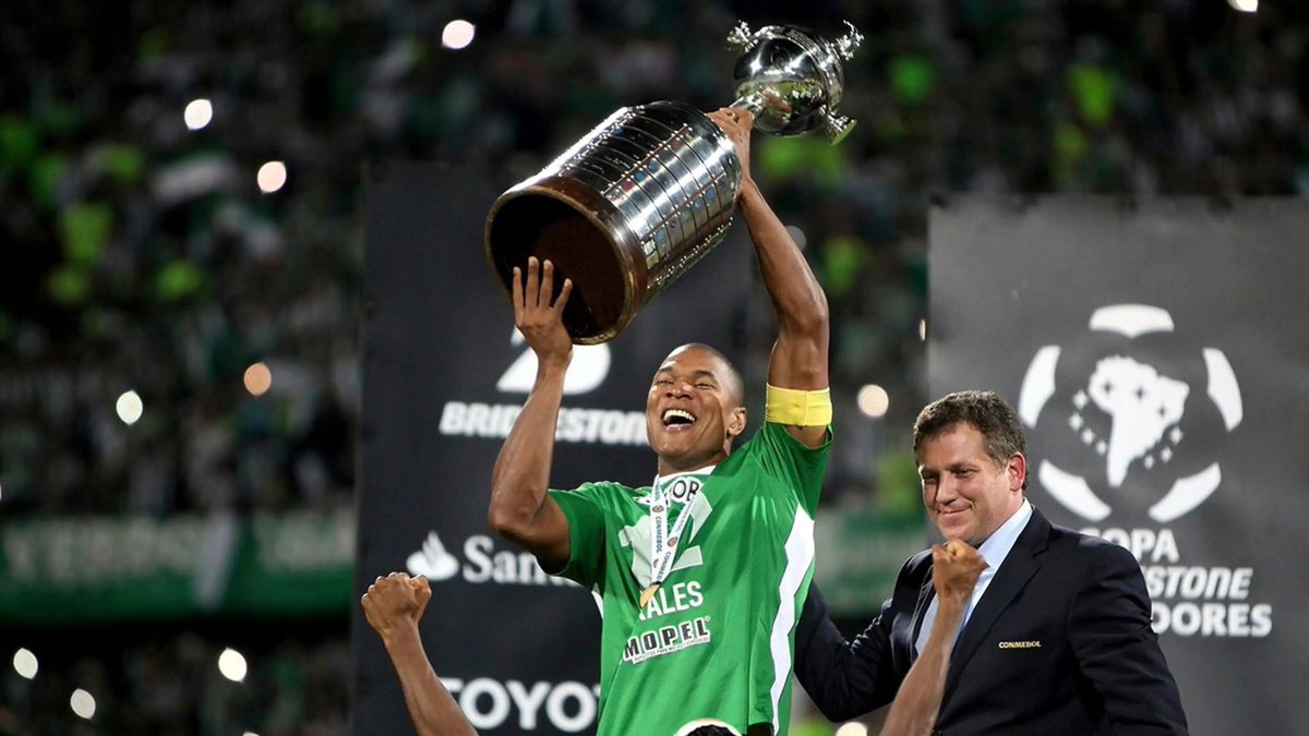 Cada día toma más mérito la magnifica campaña de Atlético Nacional en la Copa Libertadores 2016. Fútbol Champagne desplegado por todo el continente.
El peso de la gloria.