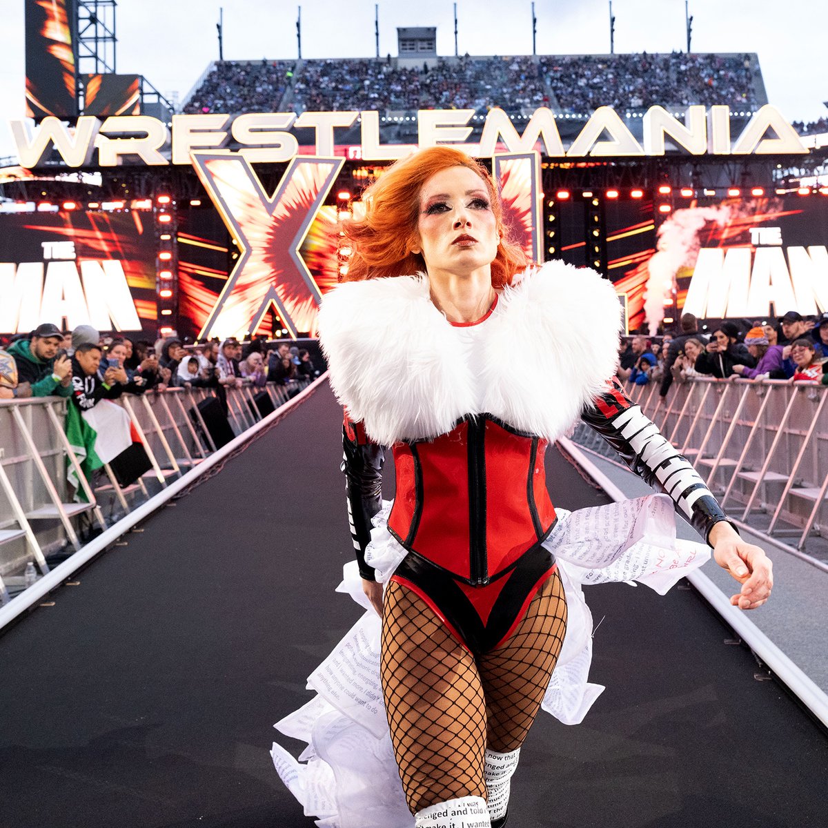 Becky Lynch was dealing with strep throat and a fever as high as 102°F in the days leading up to Wrestlemania 40