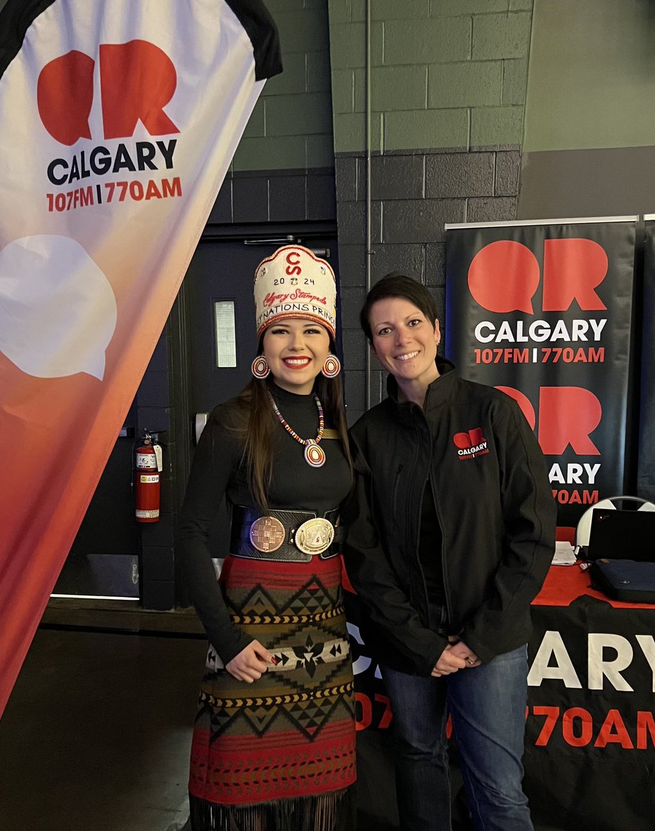 Celebrating start of @calgarystampede season at canvas auction with First Nations Princess and jingle dancer Margaret Holloway. Last year, auction raised $2.75 million for the chuckwagon drivers and their teams. 

#canvasauction #ConnectwithSarahCrosbie