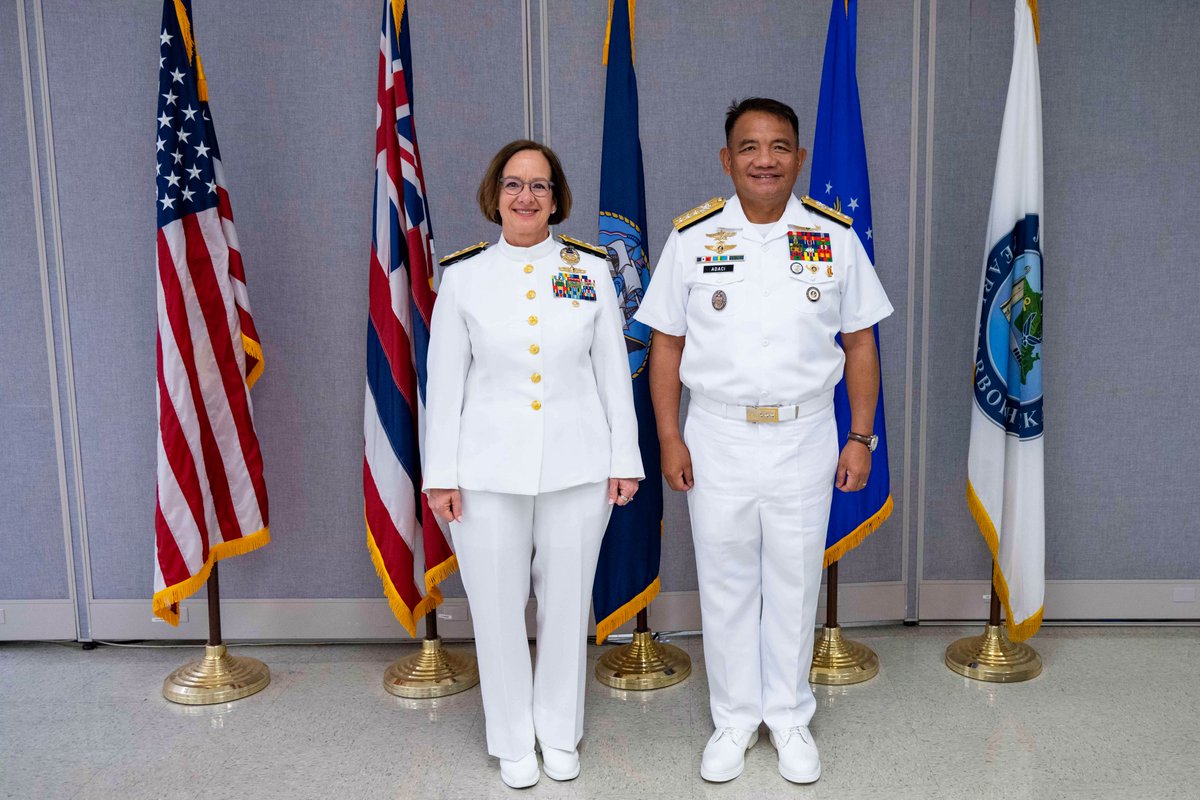 IN PHOTO | PH Navy Chief reinforces maritime cooperation with US, Japan navies top brass Read ➡️ facebook.com/share/p/rV7Fos… #ProtectingtheSeasSecuringOurFuture #ModernandMultiCapablePHNavy #AFPyoucanTRUST