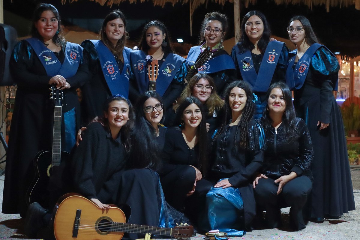 #Elqui #LaSerena Este viernes se celebran los 20 años de historia de la Tuna Azahares compuesta sólo por mujeres. Habrá actividad gratuita en aula magna de la ULS
▶️qrcd.org/4y88