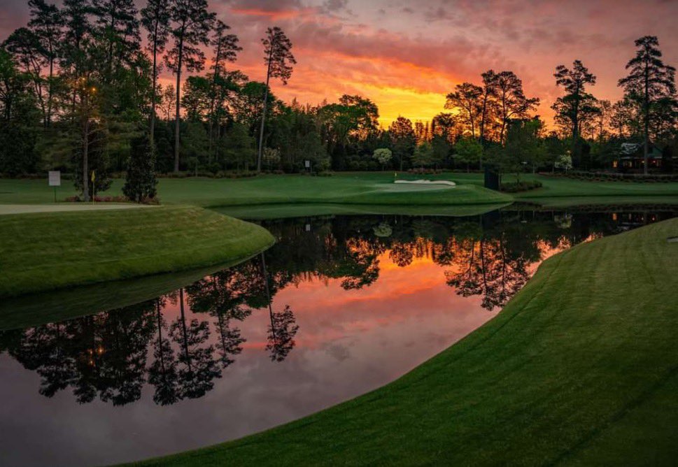 PGATUOR's tweet photo. Good night from Augusta National 😍 https://t.co/3qOB1lsHcd