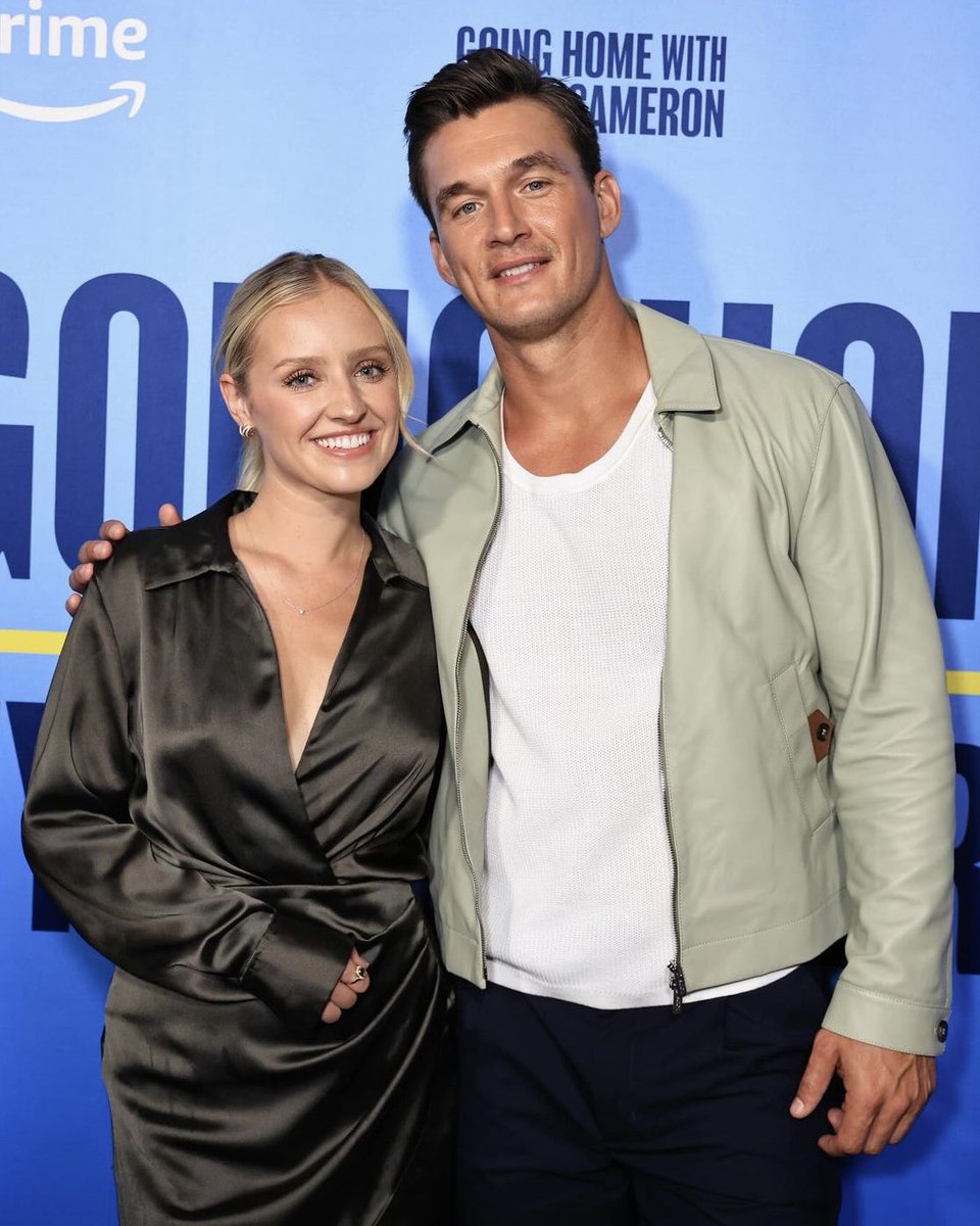 BachelorBob_'s tweet image. I am not going to overreact to this photo I am not going to overreact to this photo I am not going to overreact to this photo I am not going to overreact to this photo I am not going to overreact to this photo I am not going to overreact to this photo I am not going to overreact