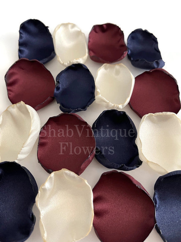 🌿Burgundy, ivory, & navy blue flower petals #trendingnow #shopsmall #weddingdetails #intimatewedding #countrywedding #weddingvibes #bohostyle… dlvr.it/T5P12f #weddingcolors #bridal #weddingdecor #celebrate #flowergirl #weddingaisledecor #couplegoals #birthdayparty