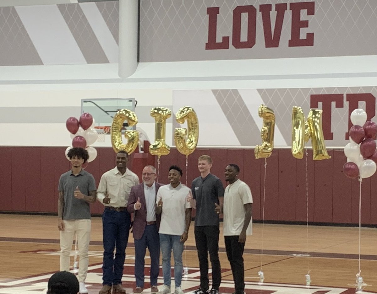 Could not be more proud of these 5 <a href="/aggiembk/">Texas A&M Basketball</a>. 👍💍 Earned! 🏀<a href="/mamba___11/">Andersson Garcia</a> <a href="/hencoleman3/">Henry Coleman III</a> <a href="/TeamCoachBuzz/">Buzz Williams</a> <a href="/wadetaylorIV/">TheWadeTaylorIV</a> <a href="/HaydenHefner5/">Hayden ²₂²</a> <a href="/Tyreceradford23/">Boots👣</a>